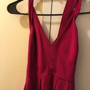 Elegant Red Sleeveless Dress